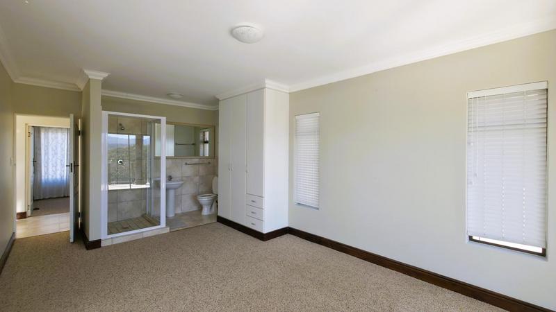 4 Bedroom Property for Sale in Groot Brakrivier Central Western Cape